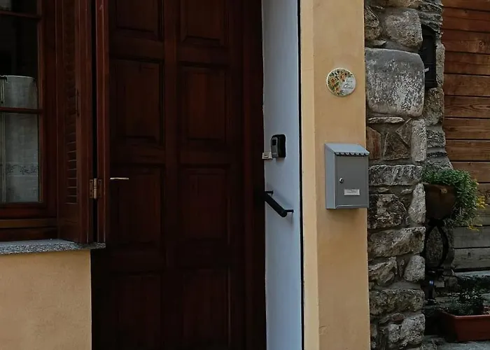 Casa Della Scalinata Semesterbostad Maccagno