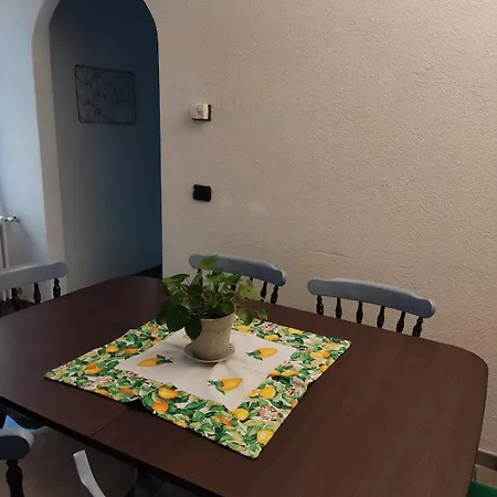 Casa Della Scalinata