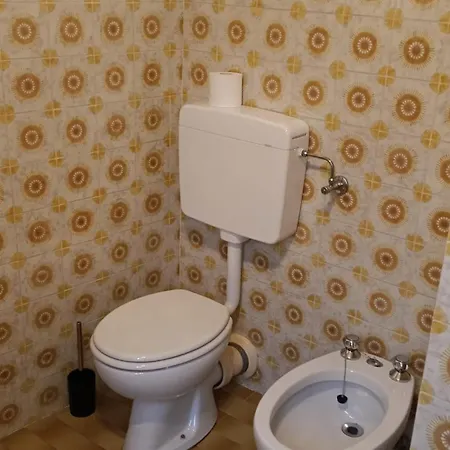 Casa Della Scalinata 度假居 Maccagno